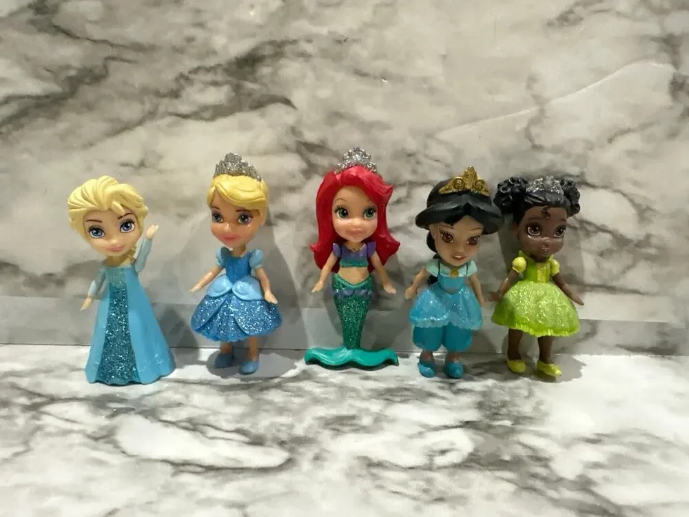 Mini princess dolls